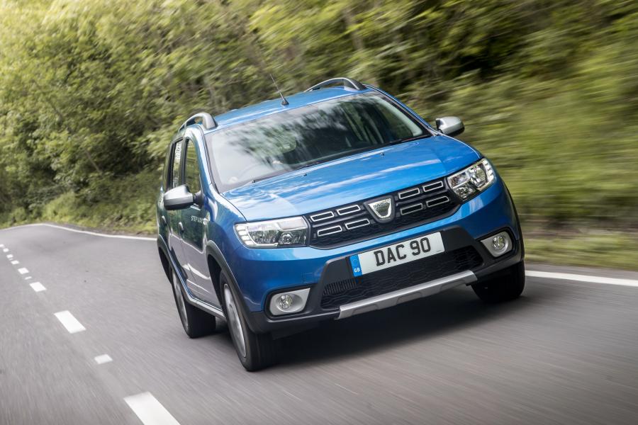  Dacia Logan MCV Stepway 2017 года  (UK) (фото 34 из 40)